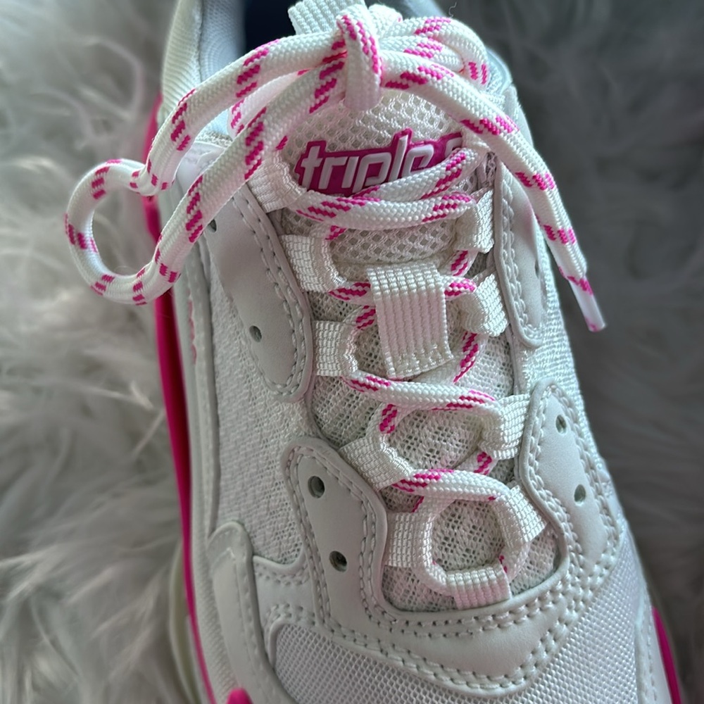 Balenciaga Sneakers - Picture 6 of 10